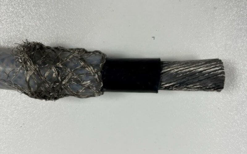 M6-4_0 AWG Cable. OD_ 21mm. Semi-conductive layer insulation thickness_ 0.12-0.25mm (2)