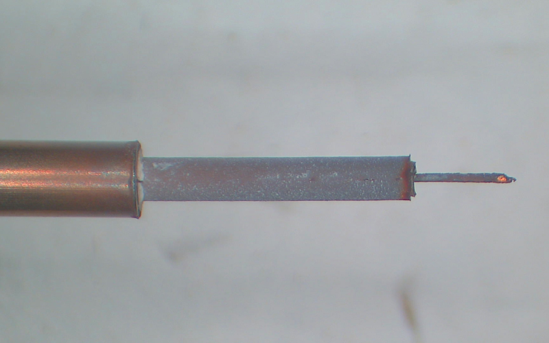 Processed-SiO2 Mineral-Insulated Triax processed with the Gemini-4E